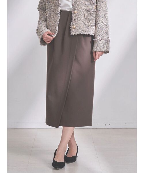 TONAL(トーナル)の「アシメベルトタックスカート(スカート・レディース・ベージュ/ブラウン/グレー・SMALL/MEDIUM)」の3枚目の写真