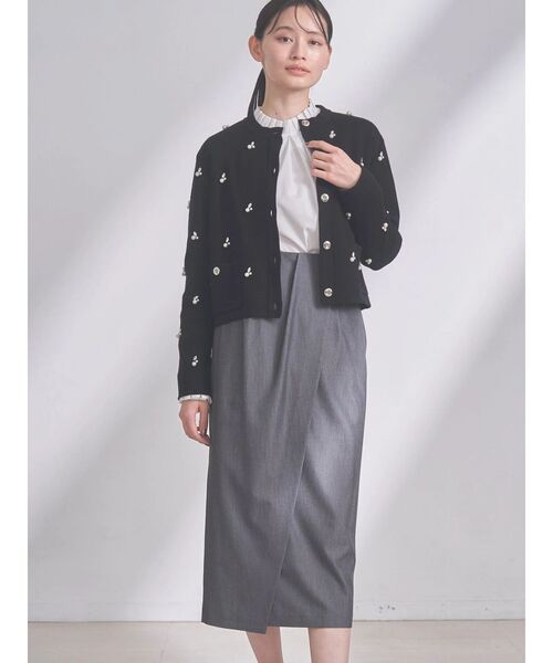 TONAL(トーナル)の「アシメベルトタックスカート(スカート・レディース・ベージュ/ブラウン/グレー・SMALL/MEDIUM)」の2枚目の写真