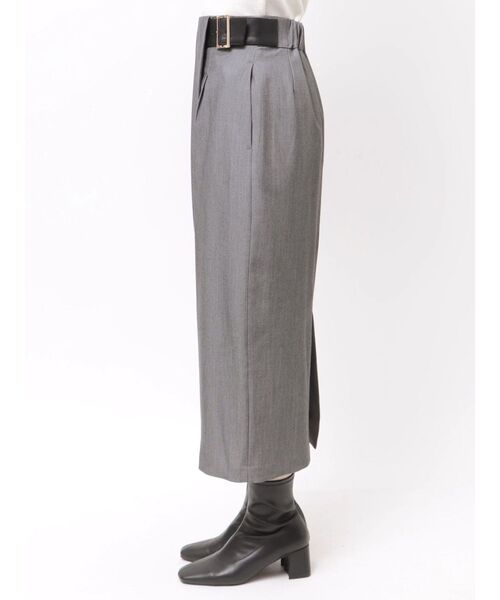 TONAL(トーナル)の「アシメベルトタックスカート(スカート・レディース・ベージュ/ブラウン/グレー・SMALL/MEDIUM)」の16枚目の写真