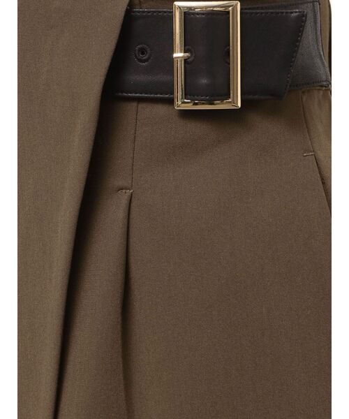 TONAL(トーナル)の「アシメベルトタックスカート(スカート・レディース・ベージュ/ブラウン/グレー・SMALL/MEDIUM)」の9枚目の写真