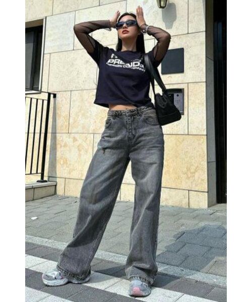 PRENDA（プレンダ）の「BULLET DAMAGED DENIM PANTS BLACK（デニムパンツ・レディース・その他・MEDIUM/SMALL）」の3枚目の写真