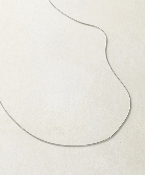 COLONY 2139（コロニートゥーワンスリーナイン）の「ステンレススネークチェーンネックレス（ネックレス・メンズ・シルバー・FREE）」の2枚目の写真