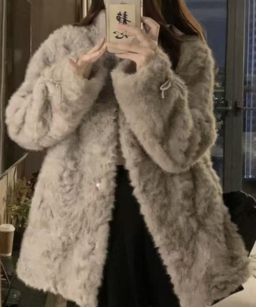 セール】【秋冬新作】リボンピン付きファーコート／ふわもこレディ