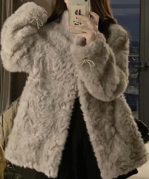 セール】【秋冬新作】リボンピン付きファーコート／ふわもこレディ