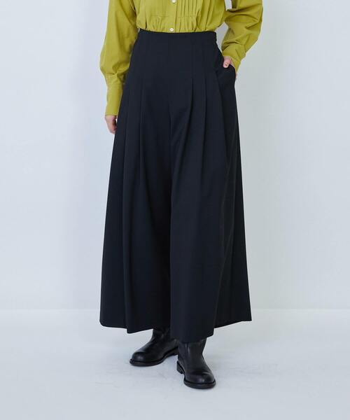 LOISIR（ロワズィール）の「ウール混ギャバワイドパンツ（その他パンツ・レディース・ベージュ/グレー/ブラック・40/38/36）」の2枚目の写真