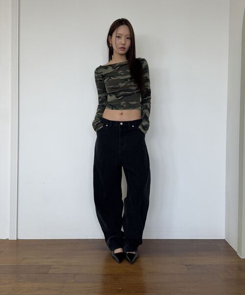 suade（スエード）の「CONTOUR POCKET DENIM [BLACK]（デニムパンツ・レディース・その他・MEDIUM/LARGE/SMALL）」の6枚目の写真