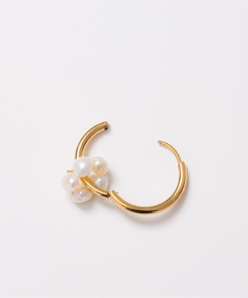 Peony(ピオニー)の「【Peony/ピオニー】/2way 淡水パール フープピアス(ピアス(両耳用)・レディース・ゴールド/シルバー・FREE)」の8枚目の写真