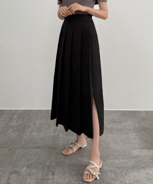 CENEA(セネア)の「ファスナースリットプリーツスカート(スカート・レディース・アイボリー/ブラック/チャコール・LARGE/MEDIUM/SMALL)」の5枚目の写真