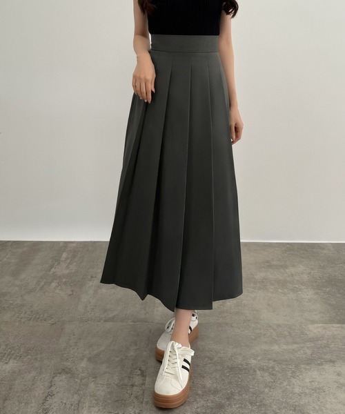 CENEA(セネア)の「ファスナースリットプリーツスカート(スカート・レディース・アイボリー/ブラック/チャコール・LARGE/MEDIUM/SMALL)」の13枚目の写真