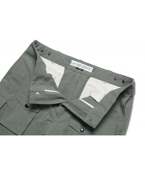 DIAFVINE(ディアフバイン)の「DV.LOT 640 Utility Shorts -ASH KHAKI-(その他パンツ・メンズ・その他・LARGE/MEDIUM)」の5枚目の写真