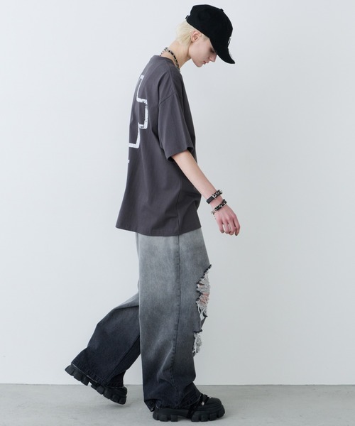 AIVER（アイバー）の「AIVER　MED CROSS S/S TEE（Tシャツ/カットソー・メンズ・チャコールグレー/ブラック・LARGE/MEDIUM/SMALL）」の11枚目の写真
