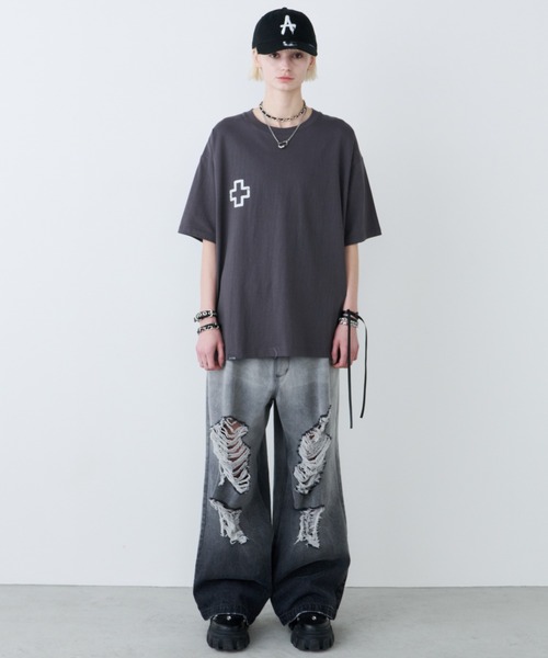 AIVER（アイバー）の「AIVER　MED CROSS S/S TEE（Tシャツ/カットソー・メンズ・チャコールグレー/ブラック・LARGE/MEDIUM/SMALL）」の16枚目の写真