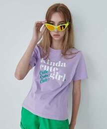 KINDA CUTE GIRL Tシャツ/バイオレット