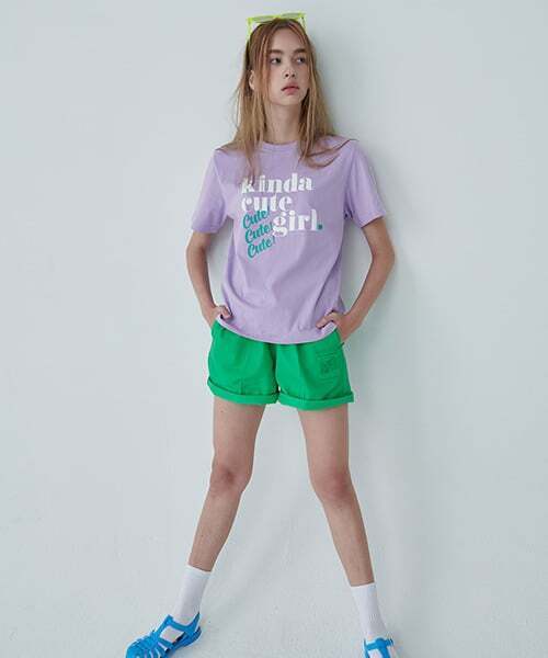 MIMICAWE(ミミカウィ)の「KINDA CUTE GIRL Tシャツ/バイオレット(Tシャツ/カットソー・レディース・その他・FREE)」の3枚目の写真