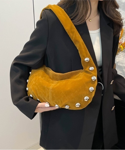 Vipoa(ヴィポア)の「Studs Hand bag(ハンドバッグ・レディース・イエロー/レッド/ブラウン/ブラック・FREE)」の4枚目の写真