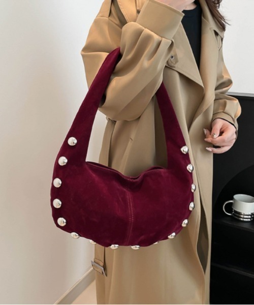 Vipoa(ヴィポア)の「Studs Hand bag(ハンドバッグ・レディース・イエロー/レッド/ブラウン/ブラック・FREE)」の6枚目の写真