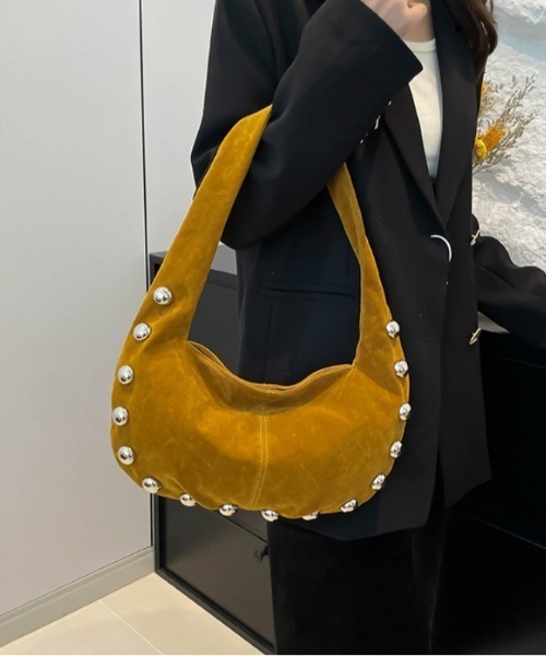 Vipoa(ヴィポア)の「Studs Hand bag(ハンドバッグ・レディース・イエロー/レッド/ブラウン/ブラック・FREE)」の12枚目の写真