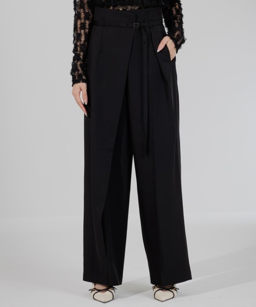 SENEE（セニー）の「wrap tuck high waist pants（ラップタックハイウエストパンツ）（スラックス・レディース・アイボリー/ブラック・MEDIUM/SMALL）」の20枚目の写真
