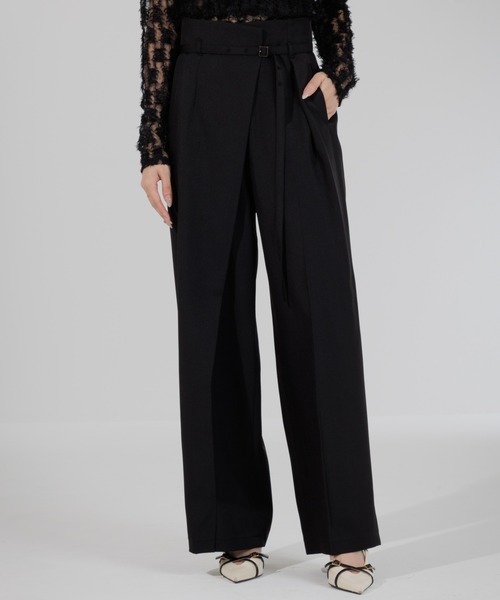 SENEE（セニー）の「wrap tuck high waist pants（ラップタックハイウエストパンツ）（スラックス・レディース・アイボリー/ブラック・MEDIUM/SMALL）」の21枚目の写真