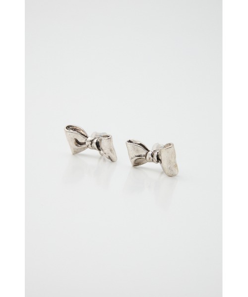 SLY（スライ）の「BOLD RIBBON EARRING ボールドリボンイヤリング（イヤリング・レディース・ゴールド/シルバー・FREE）」の3枚目の写真