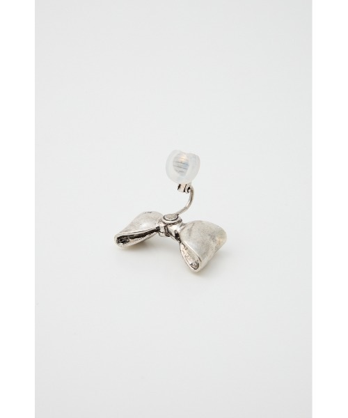 SLY（スライ）の「BOLD RIBBON EARRING ボールドリボンイヤリング（イヤリング・レディース・ゴールド/シルバー・FREE）」の6枚目の写真