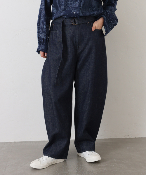 JOURNAL STANDARD LUXE（ジャーナルスタンダード　ラックス）の「10OZデニム カルバパンツ（デニムパンツ・レディース・ネイビー・MEDIUM/SMALL）」の6枚目の写真