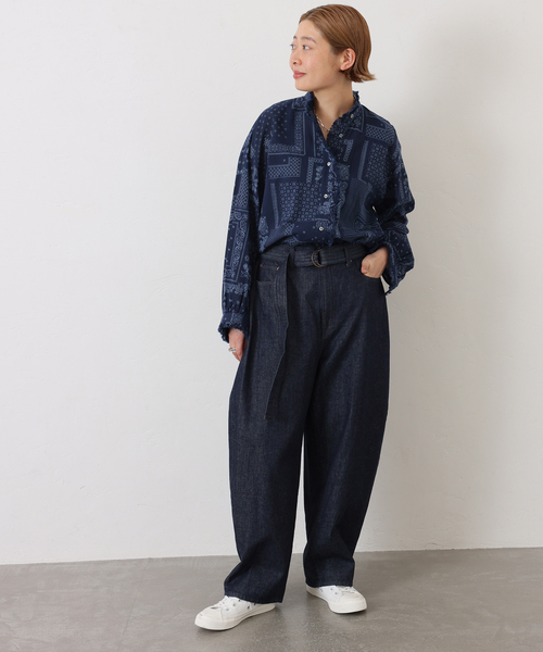 JOURNAL STANDARD LUXE（ジャーナルスタンダード　ラックス）の「10OZデニム カルバパンツ（デニムパンツ・レディース・ネイビー・MEDIUM/SMALL）」の9枚目の写真