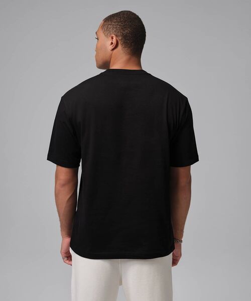 JORDAN BRAND（ジョーダンブランド）の「ジョーダン ブルックリン メンズ ジャンプマン Tシャツ / Jordan Brooklyn Men's Jumpman T-Shirt IF3043-010 Black（Tシャツ/カットソー・メンズ・ブラック・XL/S/M/L/2XL）」の2枚目の写真