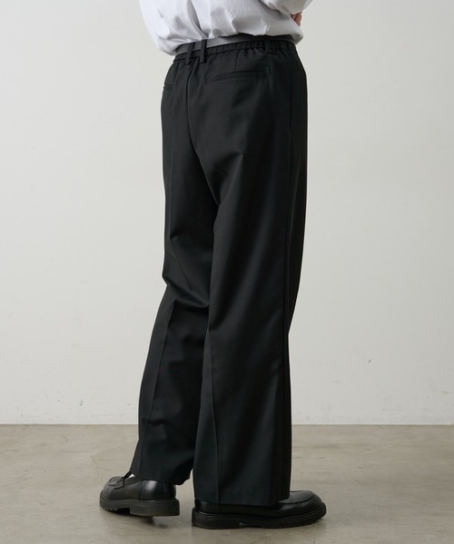 COLONY 2139(コロニートゥーワンスリーナイン)の「コンフォートツイルワイドスラックス(スラックス・メンズ・ブラウン/グレー/ブラック・LARGE/MEDIUM/SMALL)」の17枚目の写真