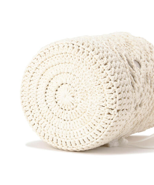 NATURAL BEAUTY BASIC（ナチュラルビューティーベーシック）の「◇クロッシェバケットバッグ（ハンドバッグ・レディース・ホワイト/ブラック・ﾌﾘ-）」の10枚目の写真