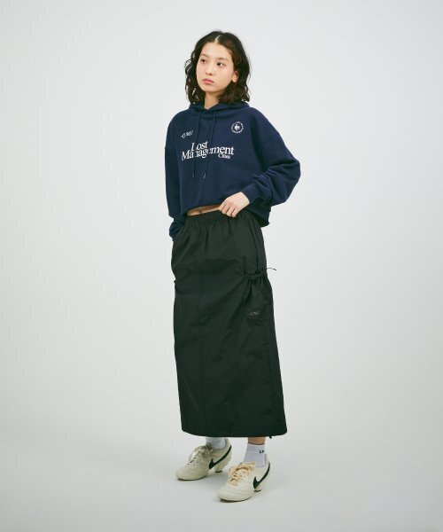 LMCの「WM RAW EDGE CROPPED HOODIE navy(パーカー・レディース・その他・M/S)」の2枚目の写真