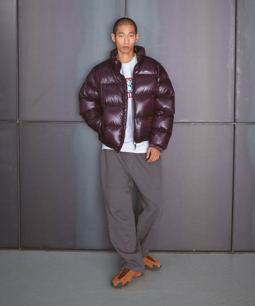 LMCの「OG GLOSSY PUFFER DUCK DOWN PARKA burgundy(ダウンジャケット/コート・レディース・その他・M/L/XL/S)」の3枚目の写真
