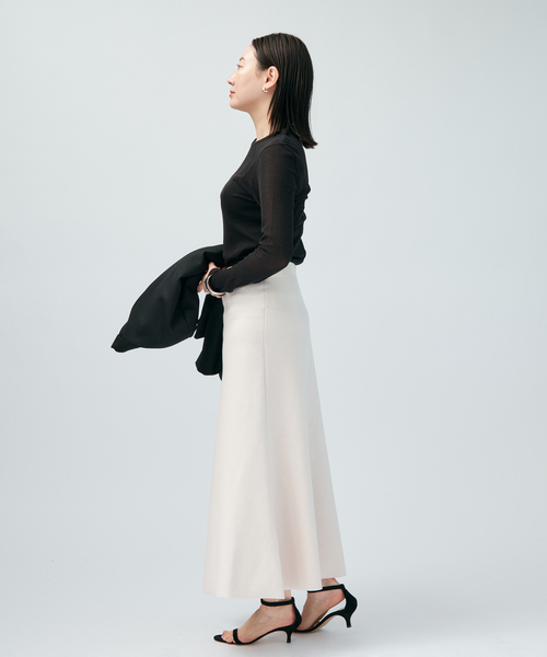 VERMEIL par iena(ヴェルメイユパーイエナ)の「シアーフライス クルーネックロングスリーブプルオーバー(Tシャツ/カットソー・レディース・ブラック/ピンク系その他/ホワイト・FREE)」の5枚目の写真