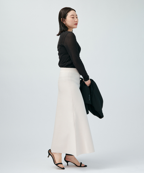 VERMEIL par iena(ヴェルメイユパーイエナ)の「シアーフライス クルーネックロングスリーブプルオーバー(Tシャツ/カットソー・レディース・ブラック/ピンク系その他/ホワイト・FREE)」の7枚目の写真