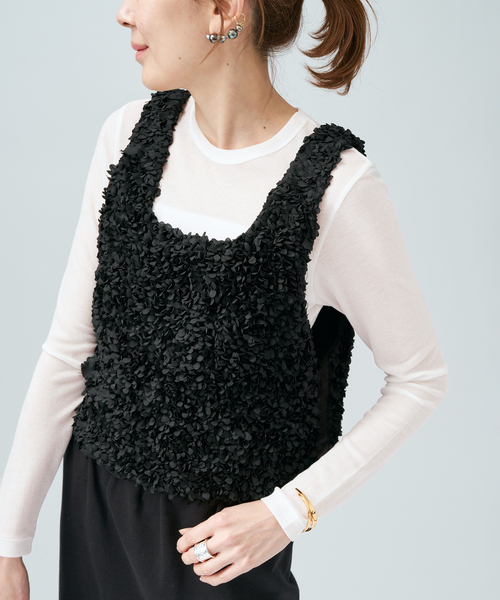 VERMEIL par iena(ヴェルメイユパーイエナ)の「シアーフライス クルーネックロングスリーブプルオーバー(Tシャツ/カットソー・レディース・ブラック/ピンク系その他/ホワイト・FREE)」の17枚目の写真