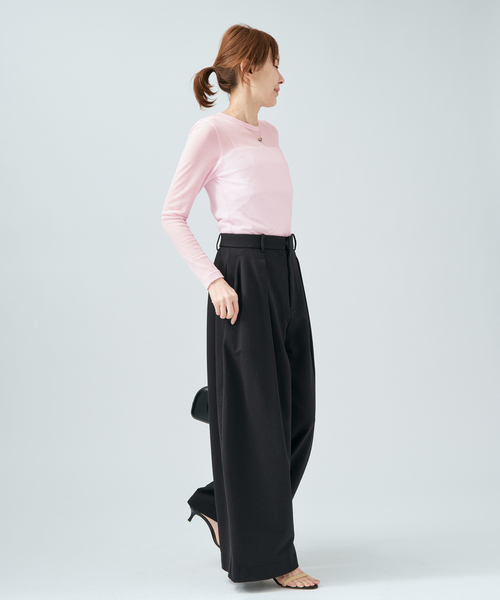 VERMEIL par iena(ヴェルメイユパーイエナ)の「シアーフライス クルーネックロングスリーブプルオーバー(Tシャツ/カットソー・レディース・ブラック/ピンク系その他/ホワイト・FREE)」の20枚目の写真