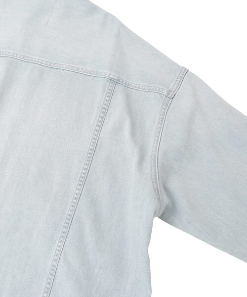 Tiara（ティアラ）の「【HEALTHY DENIM/ヘルシーデニム】デニムシャツ（Almond）（シャツ/ブラウス・レディース・ライトブルー/ブルー・2）」の5枚目の写真