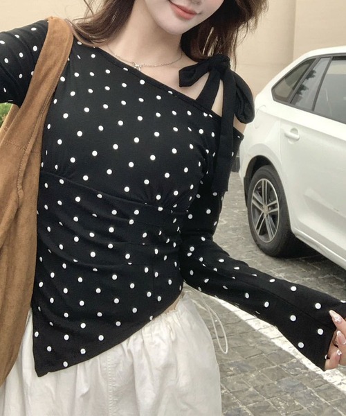 GLAMOROUS JANE(グラマラスジェーン)の「ワンショル肩リボンドット柄トップス(Tシャツ/カットソー・レディース・グレー/ブラック/ホワイト・FREE)」の13枚目の写真