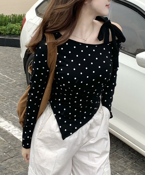 GLAMOROUS JANE(グラマラスジェーン)の「ワンショル肩リボンドット柄トップス(Tシャツ/カットソー・レディース・グレー/ブラック/ホワイト・FREE)」の14枚目の写真