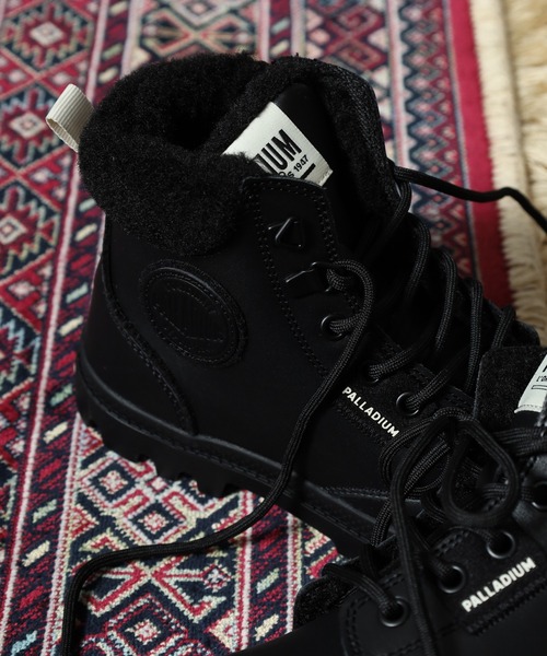 PALLADIUM(パラディウム)の「PAMPA HI SNOW WARM パンパ ハイ スノーウォーム(ブーツ・レディース・ブラック/タン・25cm/24.5cm/24cm/23.5cm/23cm/22.5cm)」の4枚目の写真