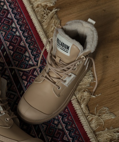 PALLADIUM(パラディウム)の「PAMPA HI SNOW WARM パンパ ハイ スノーウォーム(ブーツ・レディース・ブラック/タン・25cm/24.5cm/24cm/23.5cm/23cm/22.5cm)」の5枚目の写真
