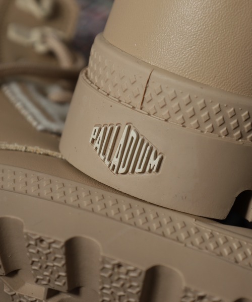 PALLADIUM(パラディウム)の「PAMPA HI SNOW WARM パンパ ハイ スノーウォーム(ブーツ・レディース・ブラック/タン・25cm/24.5cm/24cm/23.5cm/23cm/22.5cm)」の15枚目の写真