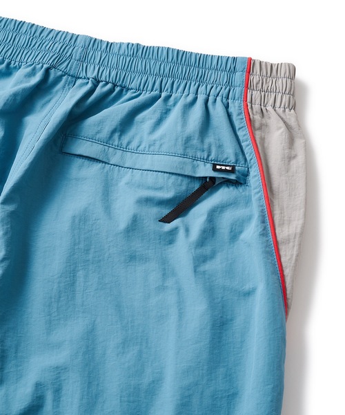 FTC（エフティーシー）の「SUPPLEX NYLON TRACK PANT（その他パンツ・メンズ・ブラック/ブルー系その他/ホワイト・MEDIUM/LARGE）」の22枚目の写真