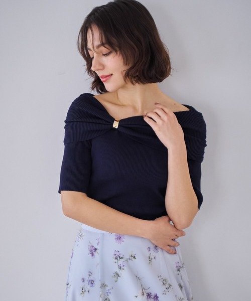 NOELA（ノエラ）の「オフショルパーツデザインニット（ニット/セーター・レディース・ベージュ/ネイビー/オフホワイト・フリー）」の14枚目の写真