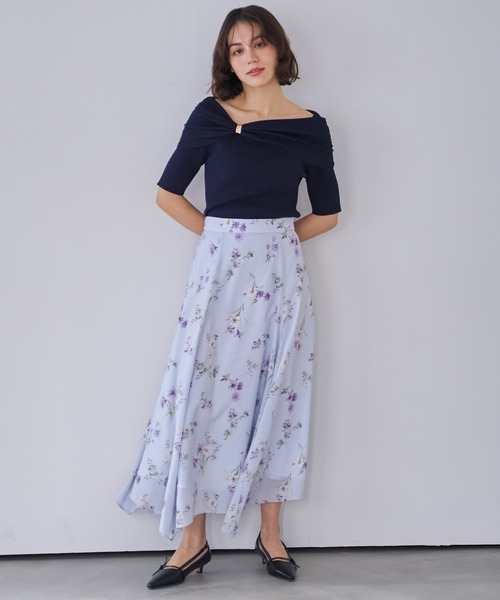 NOELA（ノエラ）の「オフショルパーツデザインニット（ニット/セーター・レディース・ベージュ/ネイビー/オフホワイト・フリー）」の15枚目の写真