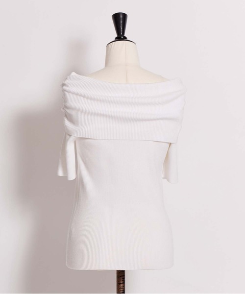NOELA（ノエラ）の「オフショルパーツデザインニット（ニット/セーター・レディース・ベージュ/ネイビー/オフホワイト・フリー）」の20枚目の写真