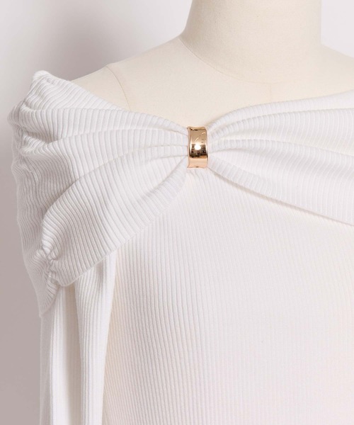 NOELA（ノエラ）の「オフショルパーツデザインニット（ニット/セーター・レディース・ベージュ/ネイビー/オフホワイト・フリー）」の21枚目の写真
