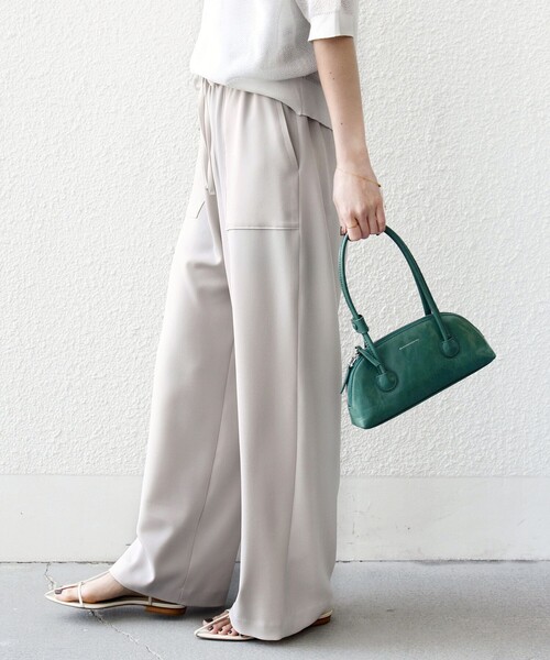 SHIPS（シップス）の「〈手洗い可能〉梳毛調ポケット デザイン ストレッチ ドロスト パンツ（その他パンツ・レディース・ブラウン/ネイビー/オフホワイト/ナチュラル・36/38）」の3枚目の写真