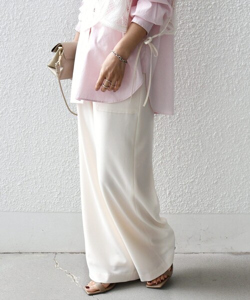 SHIPS（シップス）の「〈手洗い可能〉梳毛調ポケット デザイン ストレッチ ドロスト パンツ（その他パンツ・レディース・ブラウン/ネイビー/オフホワイト/ナチュラル・36/38）」の10枚目の写真