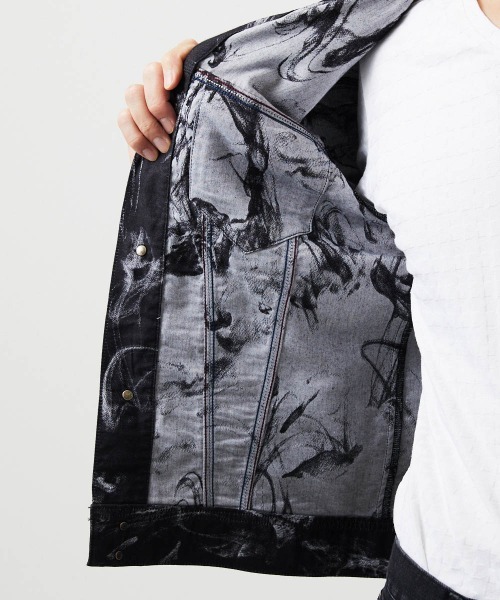 MICHEL KLEIN HOMME   （ミッシェルクランオム）の「《日本製》20th　FACTOTUMコラボ　スモーク柄デニムジャケット（Tシャツ/カットソー・メンズ・ブラック・MEDIUM/LARGE）」の15枚目の写真